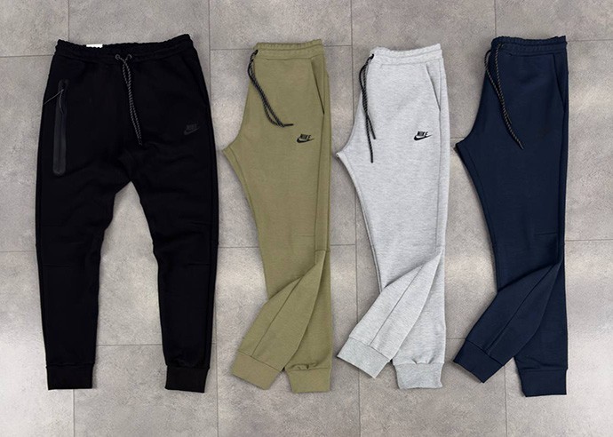 جاگر NIKE TECH 2023 رنگ مشکی سایز L
